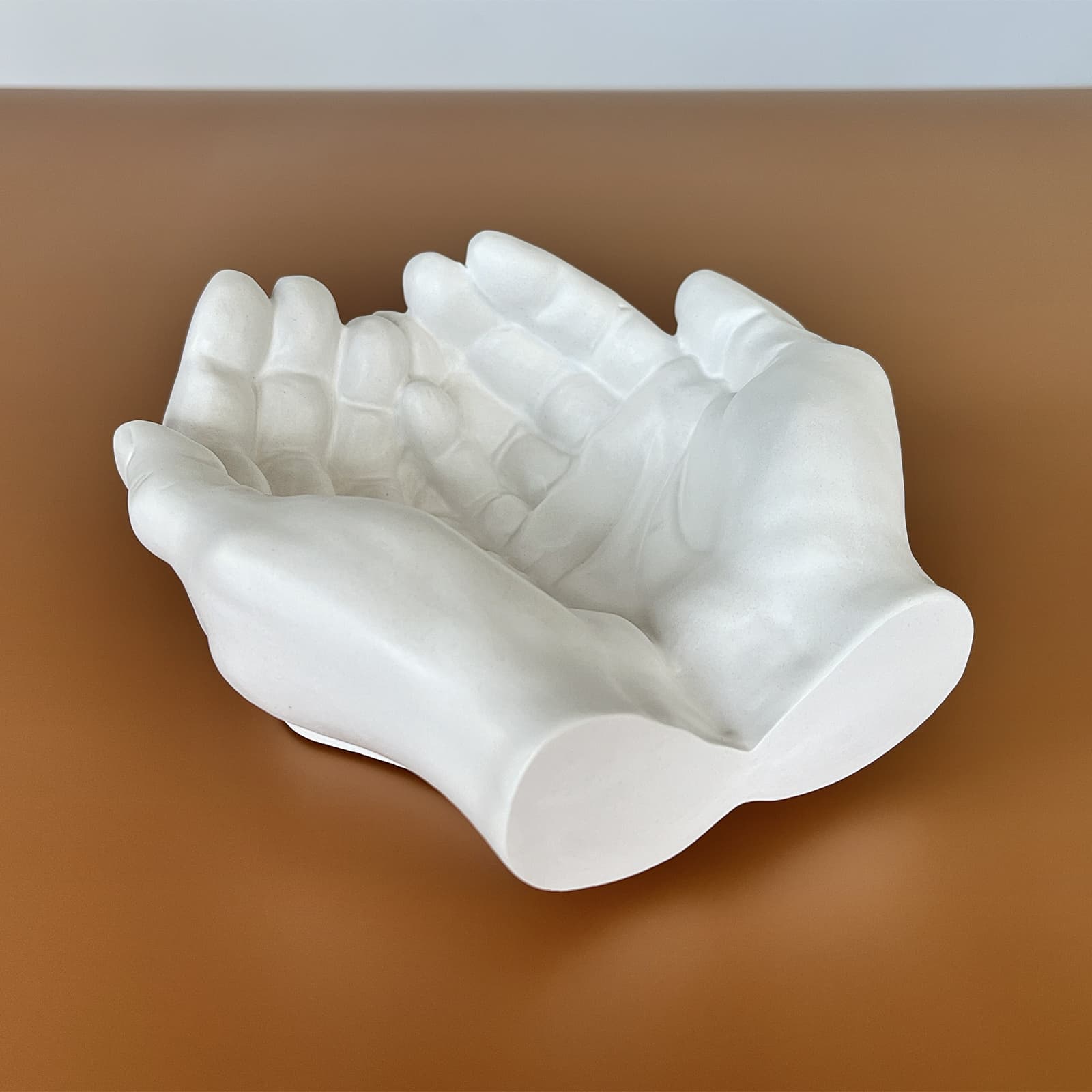 Кашпо Долоні Біле | Гіпсовий Виріб від майстерні "Щаслива Качка" - Слайд 3