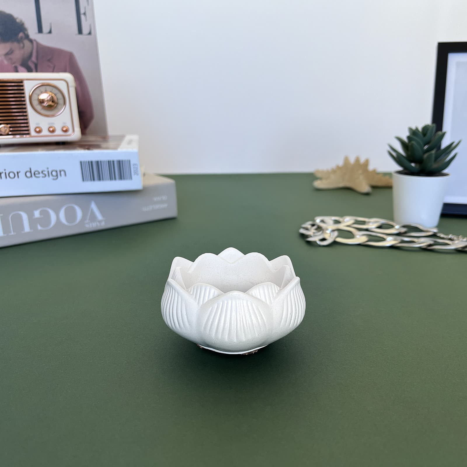 Кашпо Лотос Біле | Гіпсовий Виріб від майстерні "Щаслива Качка" - Слайд 2